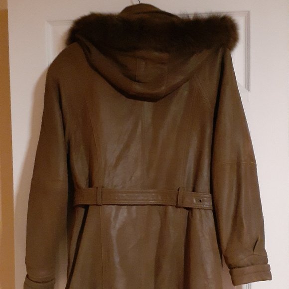 Winter Coat Natural Leather jacket with belt, hood, removable warm lining size s - Picture 5 of 8